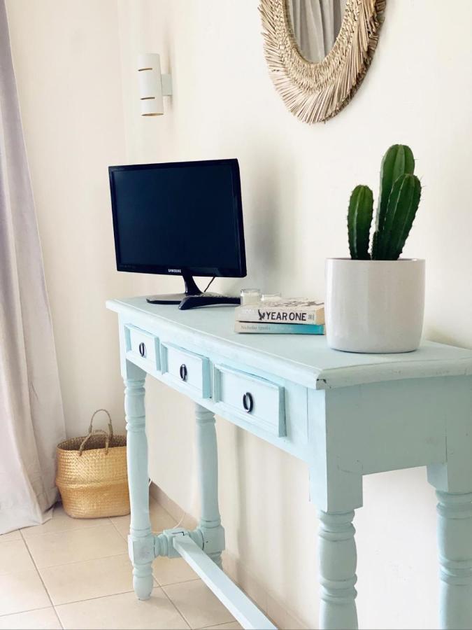 פוארטו דה סנטיאגו Beautiful,Boho,Sea View Los Gigantes Apartment מראה חיצוני תמונה